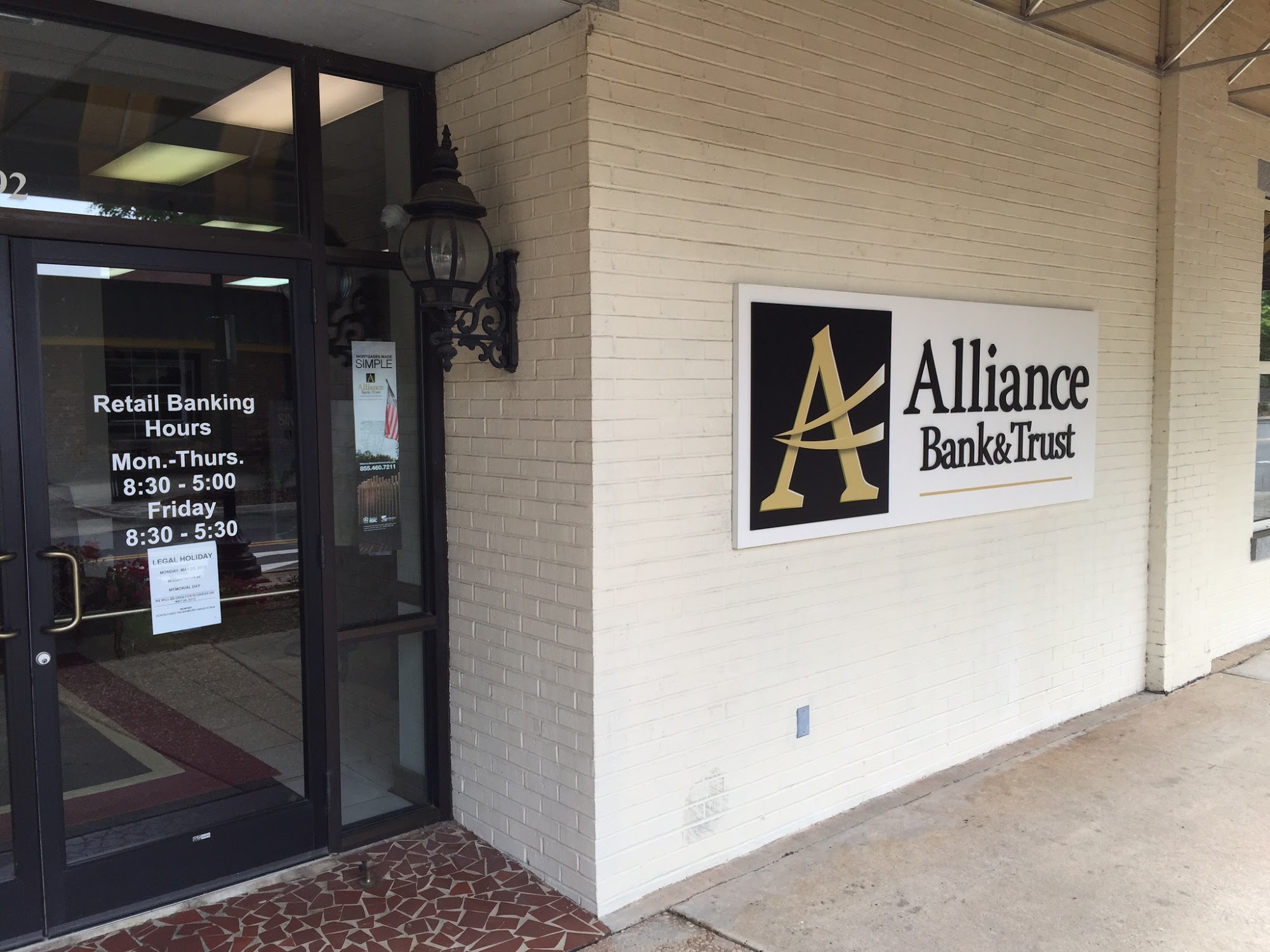 Alliance Bank & Trust