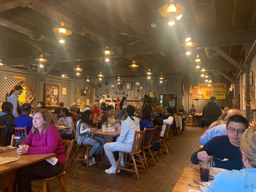 Cracker Barrel Old Country Store 4402 Landview Dr, Greensboro