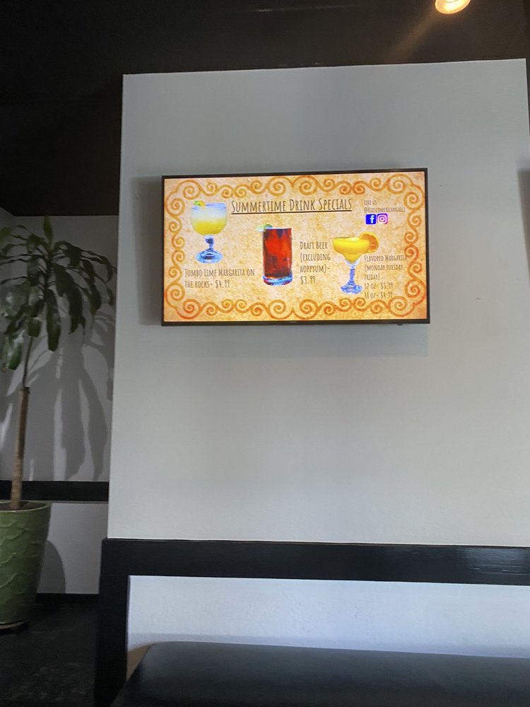 Kiosco Mexican Grill 3011 Spring Garden St, Greensboro