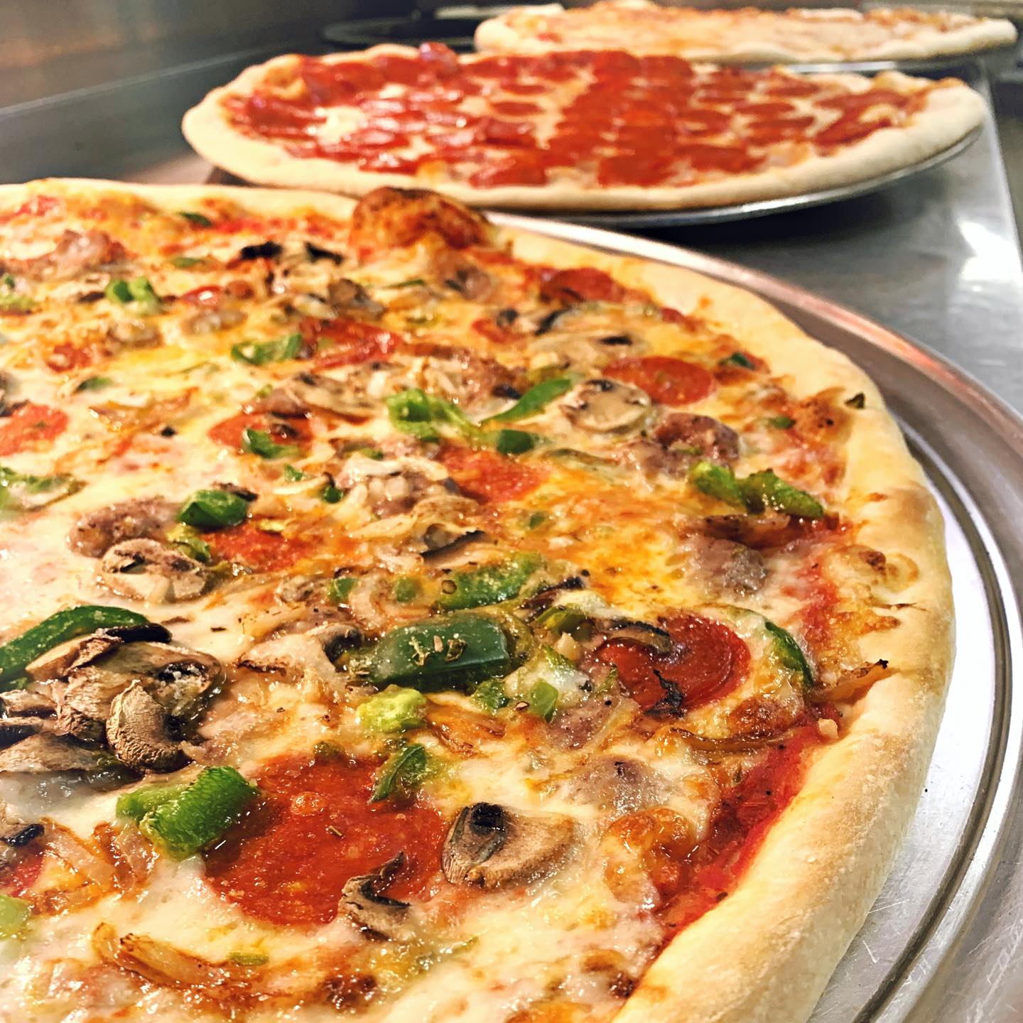 Elizabeth's Pizza Italian Restaurant 3927 Battleground Ave, Greensboro
