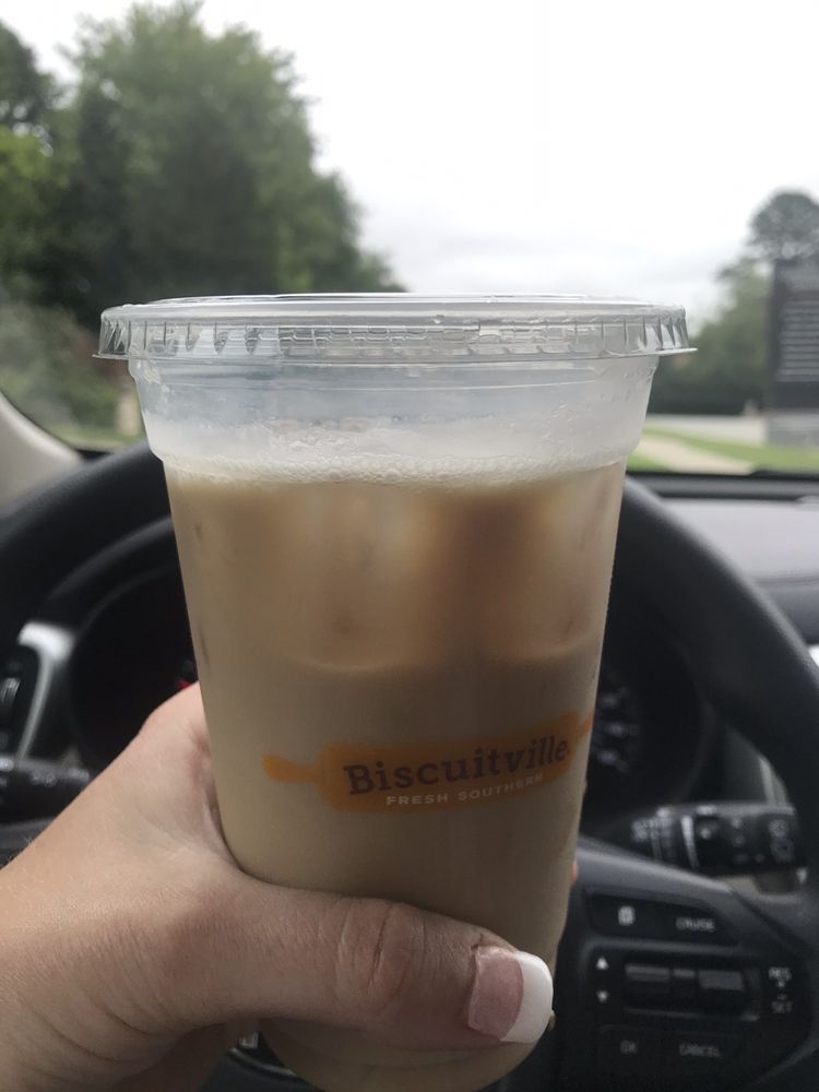 Biscuitville 2311 Battleground Ave, Greensboro