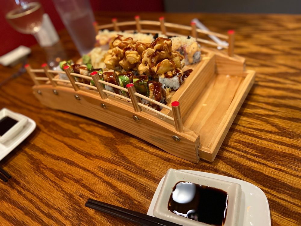 Black Ginger Sushi Bar and Asian fusion 435 Dolley Madison Rd, Greensboro