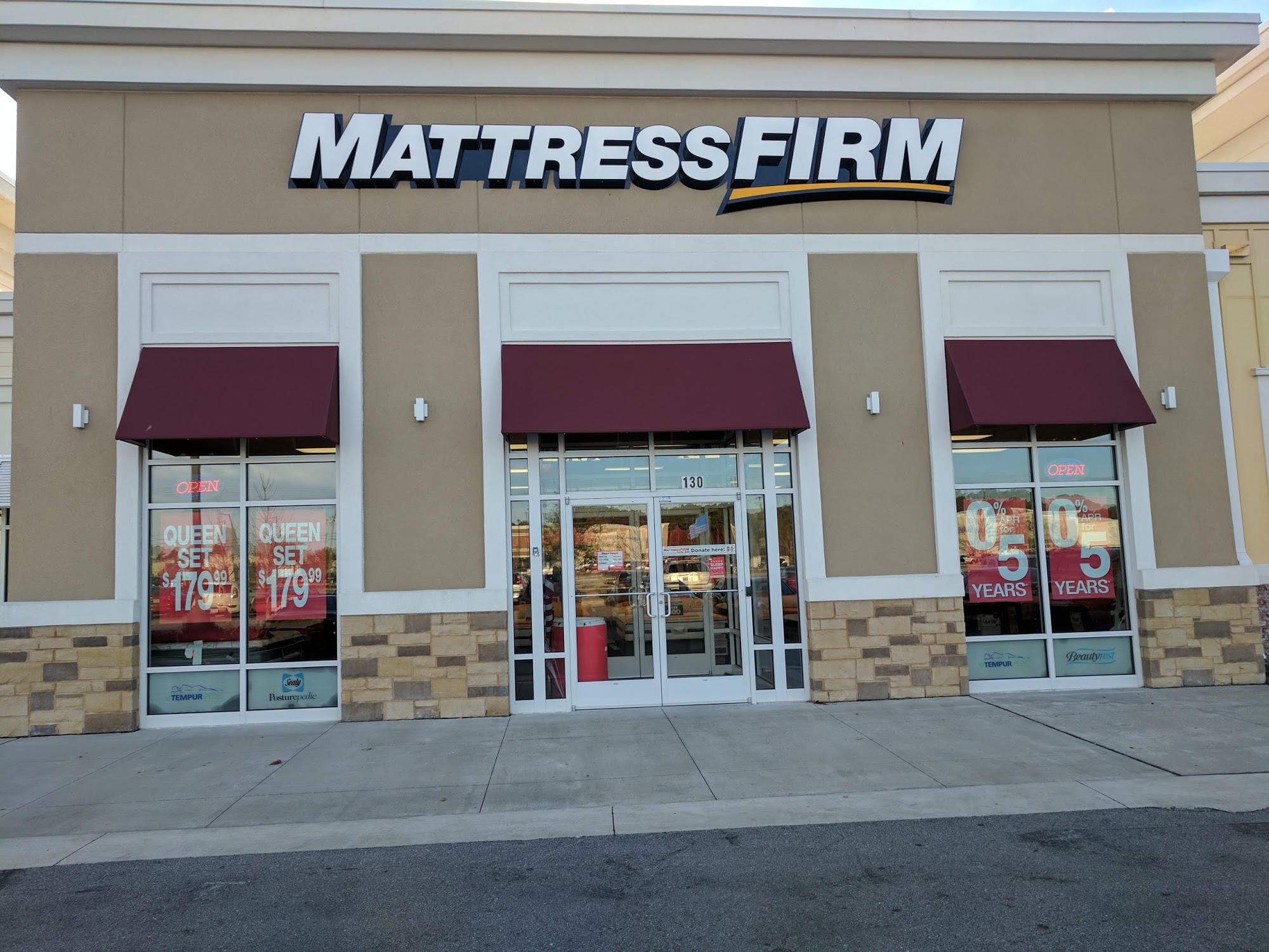 Mattress Firm Gateway Plaza