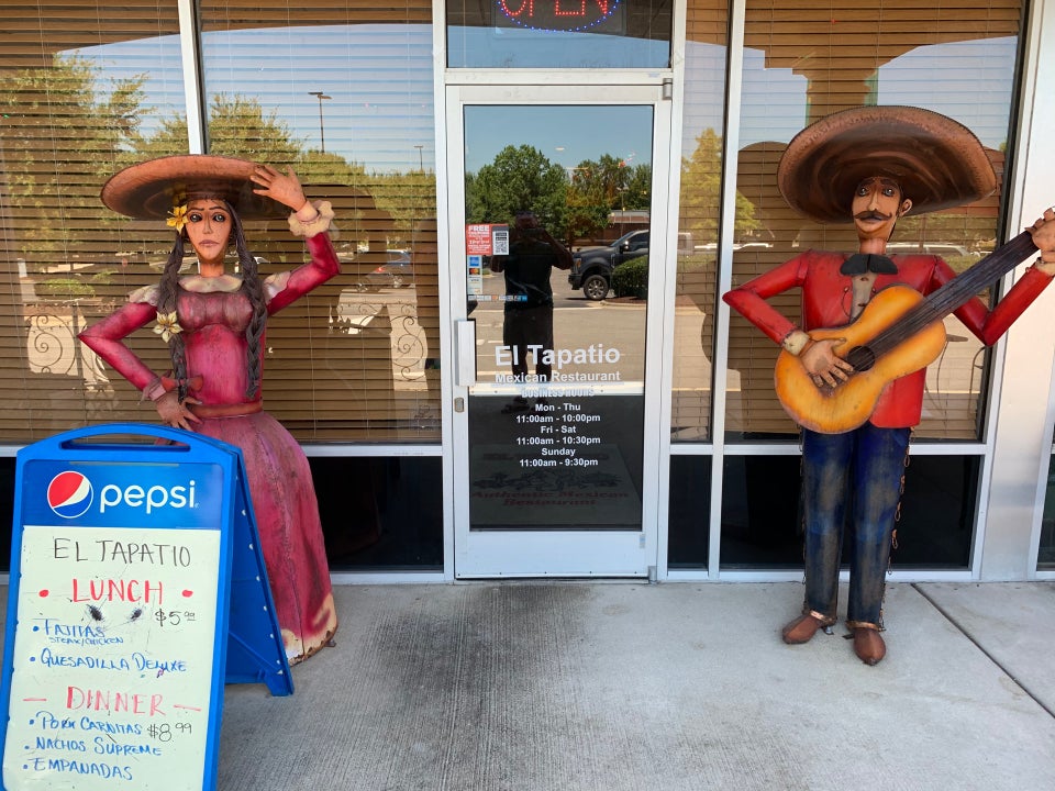 El Tapatio 13200 Falls of Neuse Rd, Raleigh