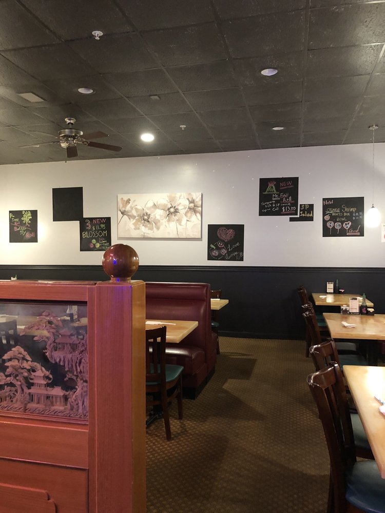 MATSU Hibachi & Sushi 4551 New Bern Ave #130, Raleigh