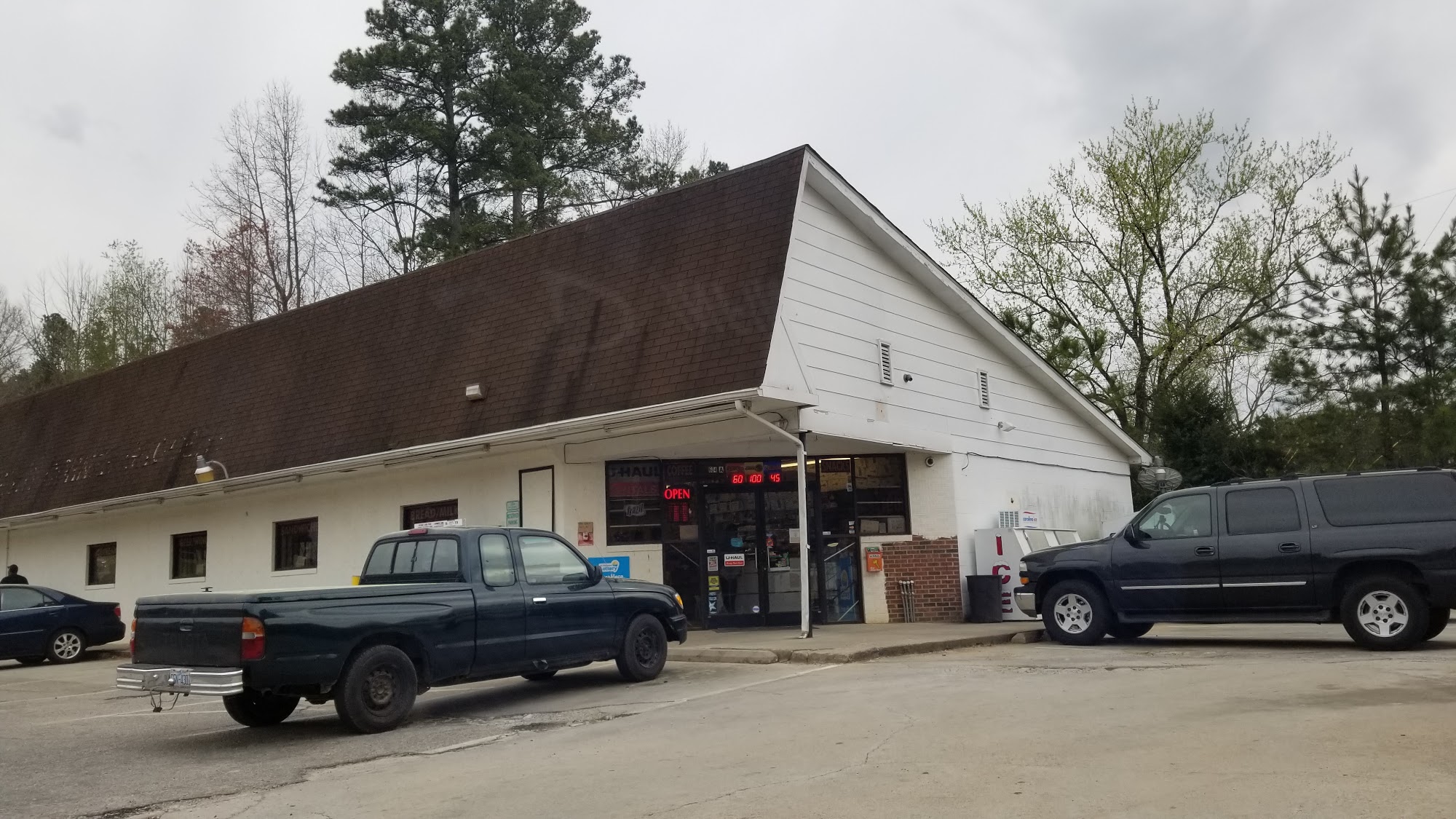 Country Corner Grocery