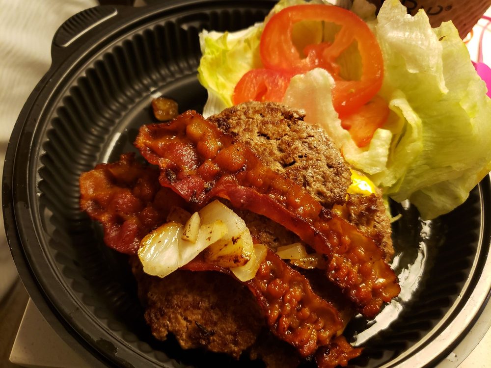 Waffle House 255 N Front St, Wilmington
