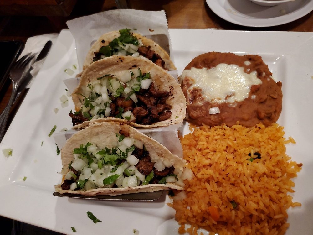 El Cerro Grande Mexican Restaurant 2268, 5120 S College Rd #109, Wilmington