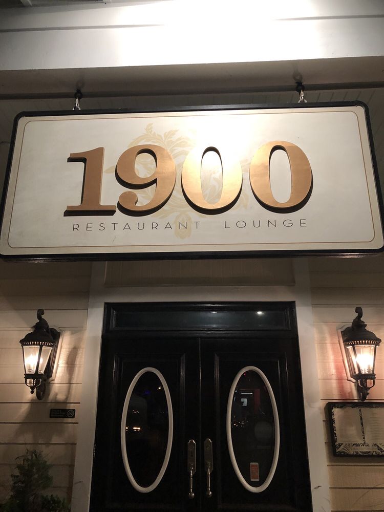 1900 Restaurant Lounge 1900 Eastwood Rd, Wilmington