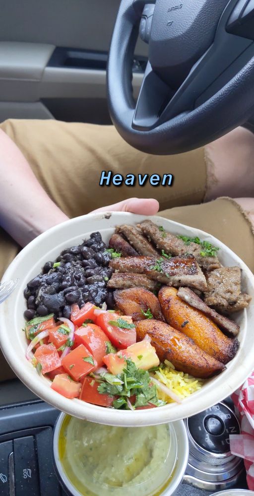 Peño Mediterranean Grill 1611 Dusty Miller Ln #301, Wilmington