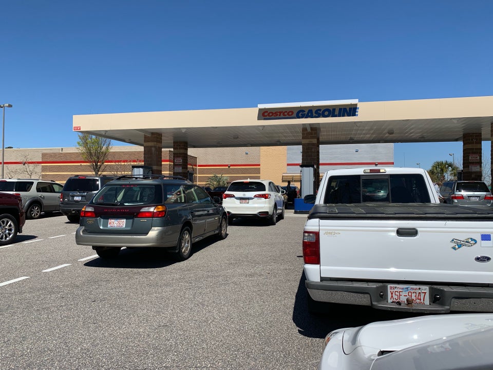 Costco Gas Station 5351 Gingerwood Dr, Wilmington