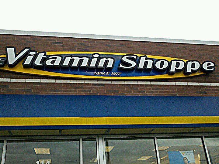 Vitamin Shoppe 114 Hanes Mall Cir, Winston-Salem