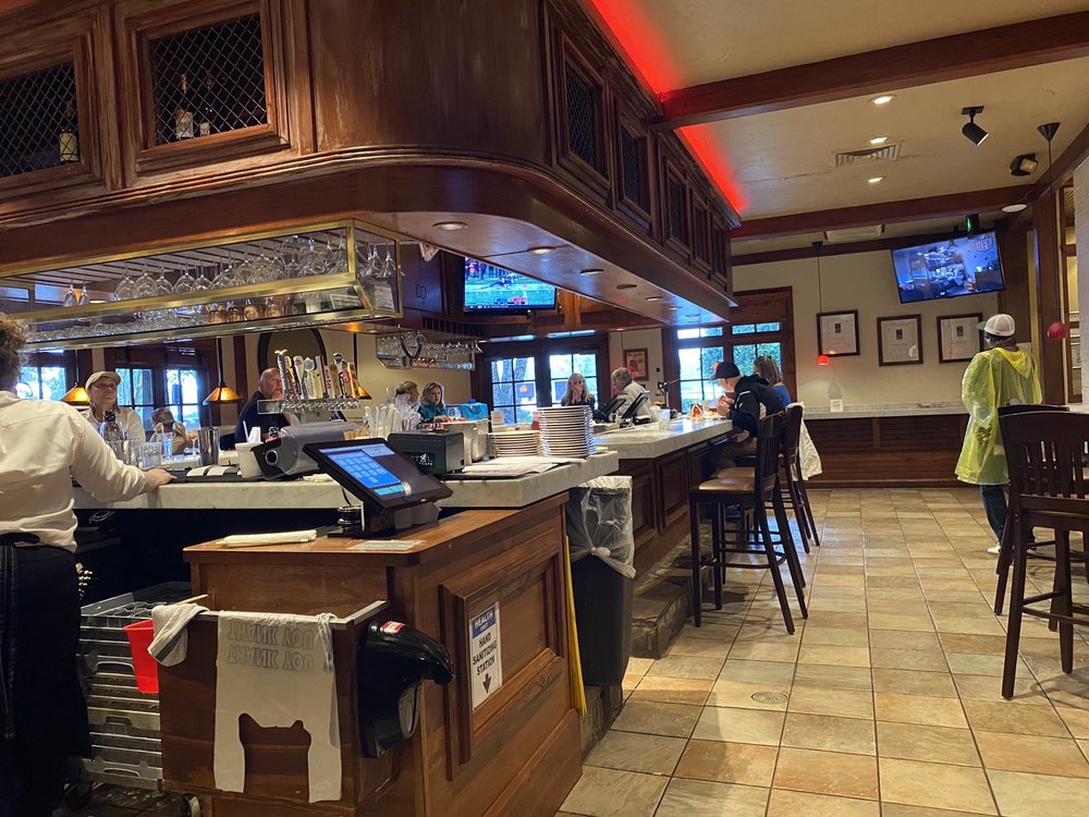 Village Tavern 2000 Griffith Rd, Winston-Salem