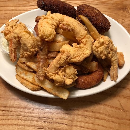Mayflower Seafood Restaurant 850 Peters Creek Pkwy, Winston-Salem