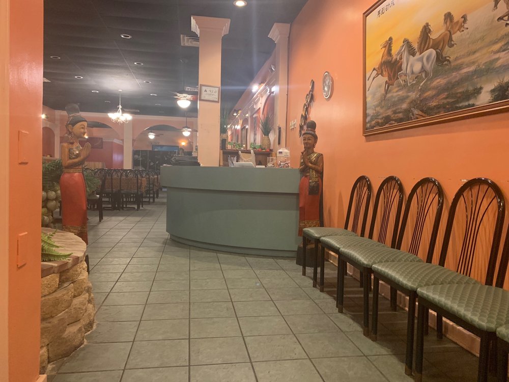 Thai Sawatdee 2840 Reynolda Rd, Winston-Salem
