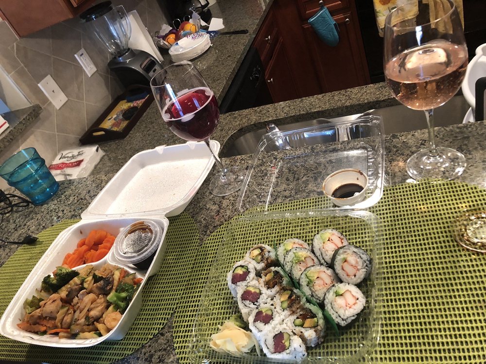 Kimono Japanese Restaurant And Sushi Bar 4910 Old Country Club Rd, Winston-Salem