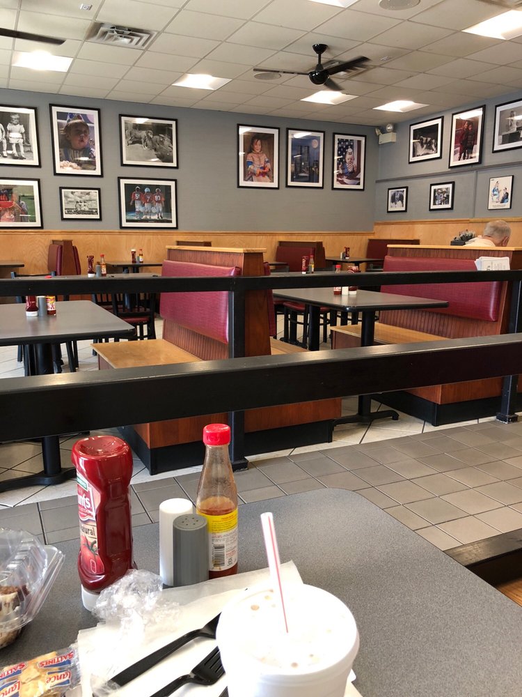 TJ's Deli & Grill 5017 Country Club Rd, Winston-Salem