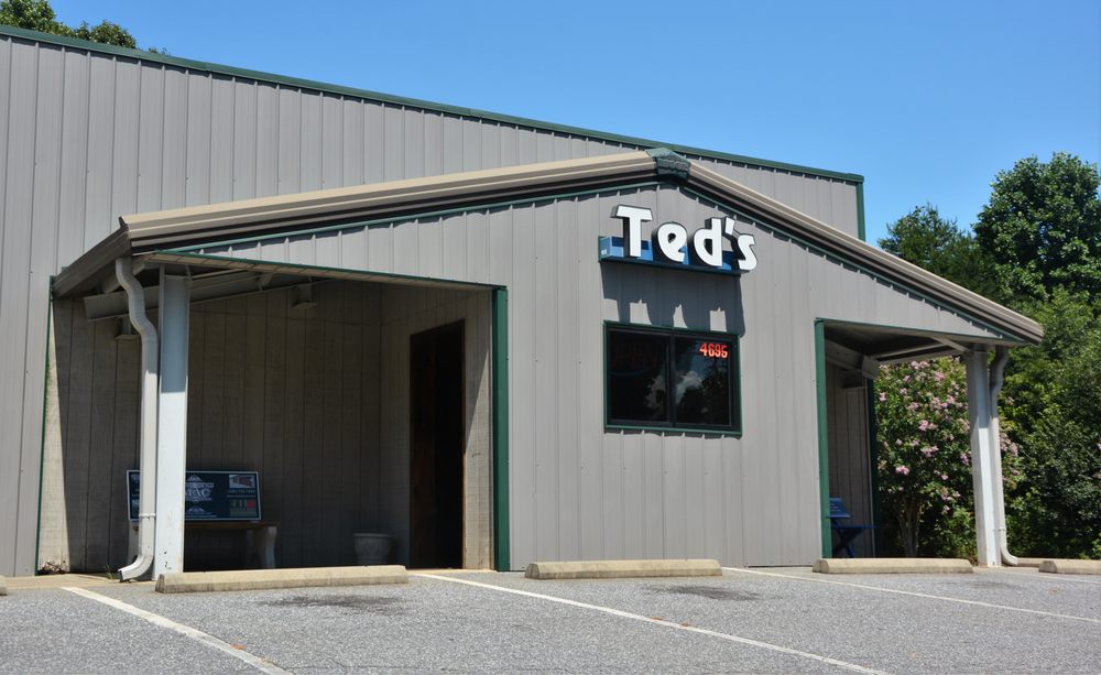 Ted's Famous Kickin' Chicken 4695 S Main St, Winston-Salem