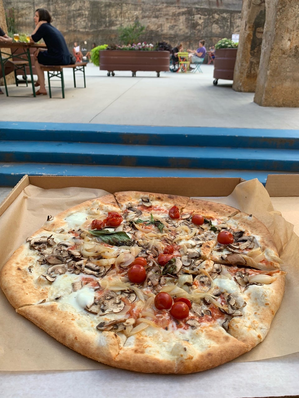 Cugino Forno Pizzeria Winston Salem 486 Patterson Ave #115, Winston-Salem