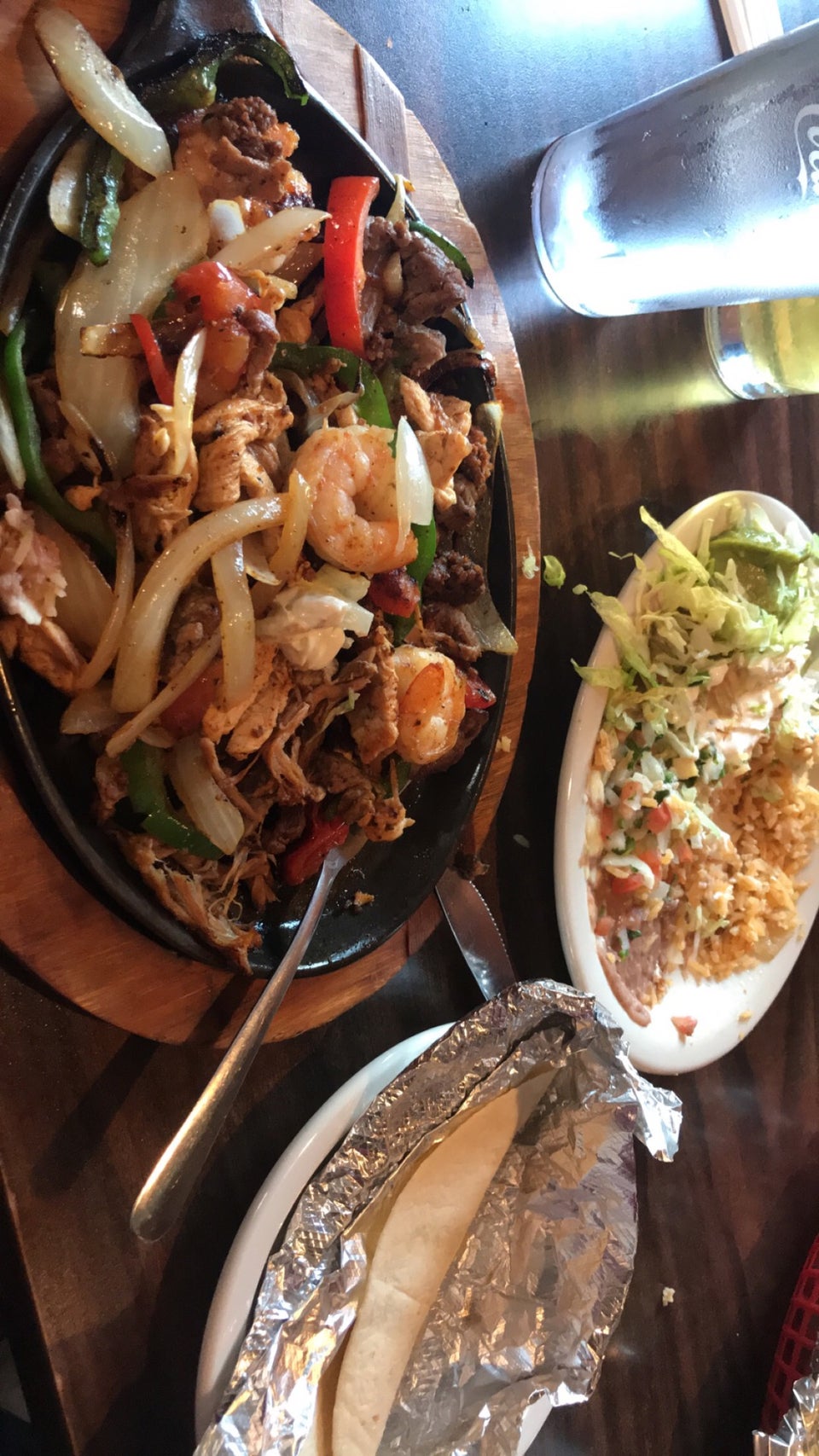 La Carreta Mexican Restaurant 505 E Bismarck Expy, Bismarck