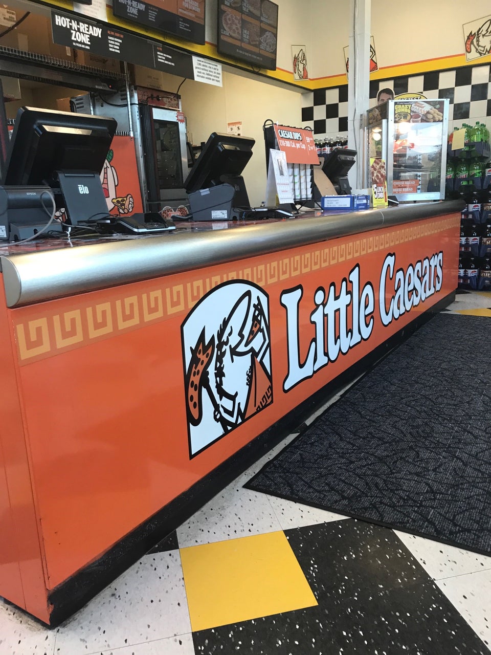 Little Caesars Lincoln