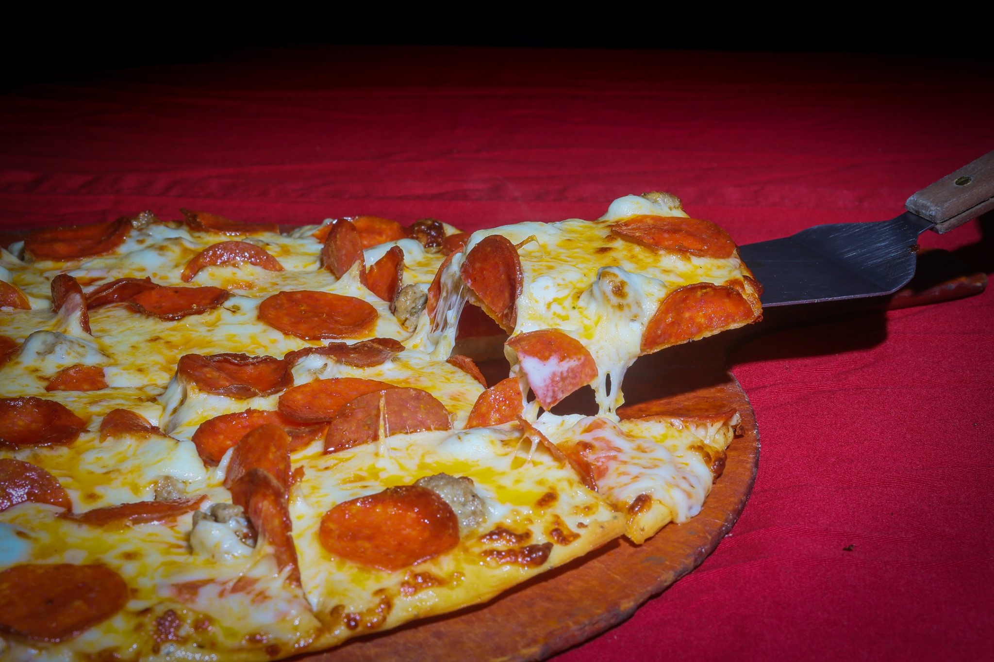 Boss' Pizza & Chicken 1000 Saunders Ave, Lincoln