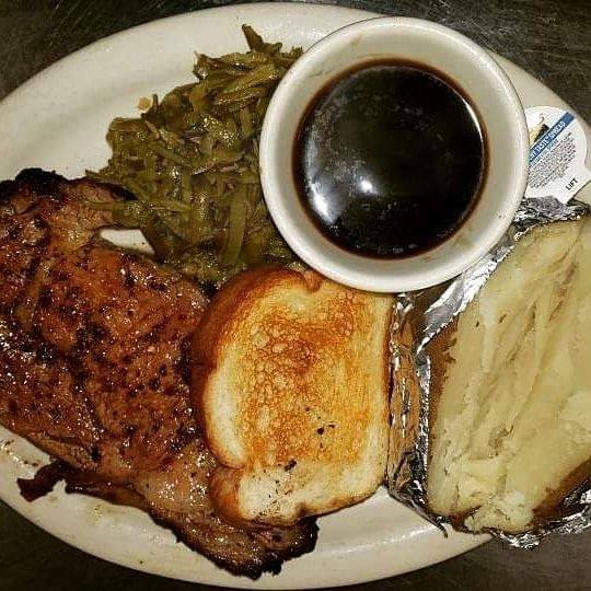 Risky's Sports Bar & Grill 4684 Leighton Ave, Lincoln