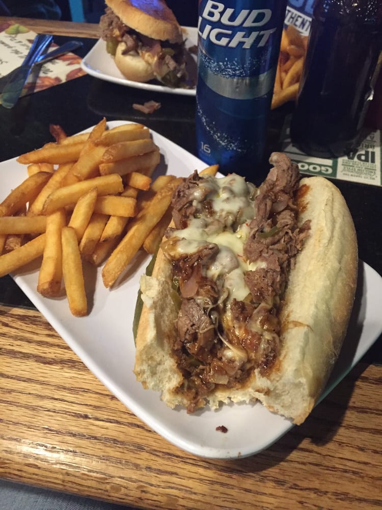 Mulligans Golf Grill & Pub 5500 Old Cheney Rd # 1, Lincoln