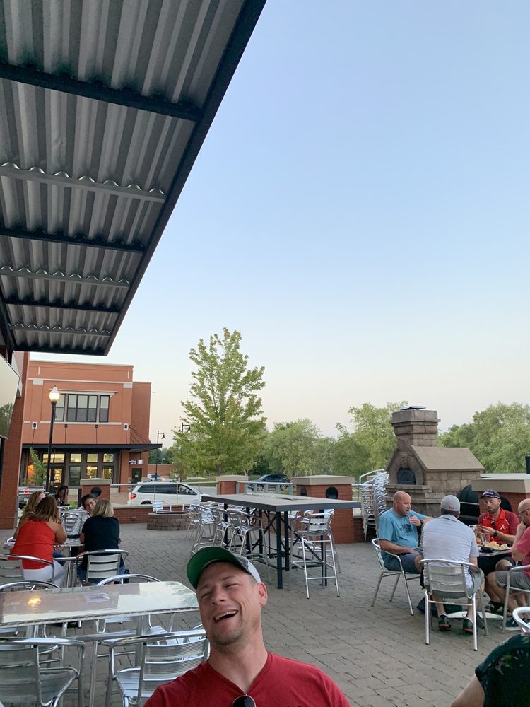 SchillingBridge Cork & Tap House 575 Fallbrook Blvd Suite #109, Lincoln
