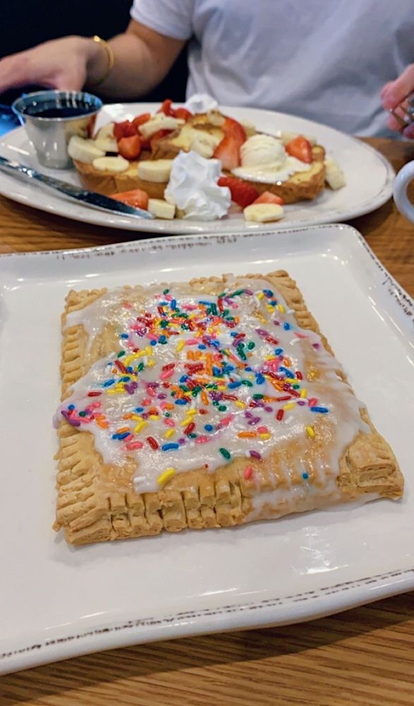Good Evans Breakfast & Lunch 6891 A St STE 102, Lincoln