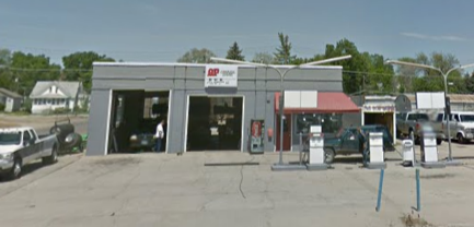 U-Haul Neighborhood Dealer 607 W 1st St, Ogallala