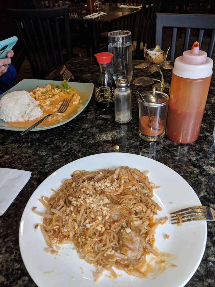 Bangkok Kitchen 1905 Farnam St, Omaha