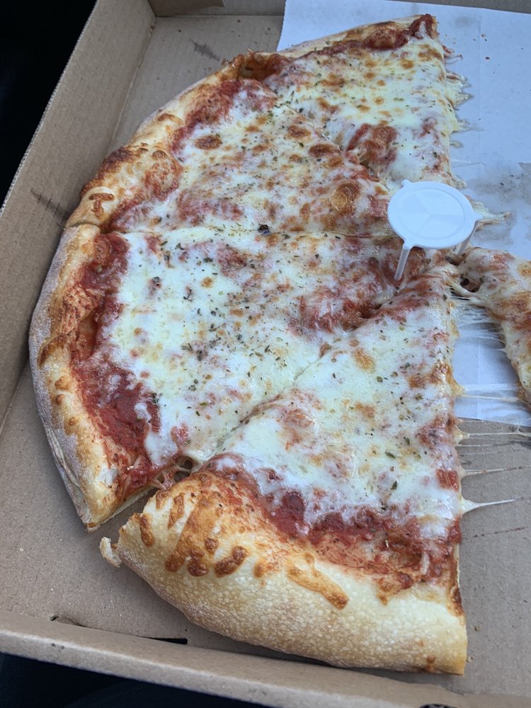 Vinnie's Pizzaria 200 S Main St, Concord