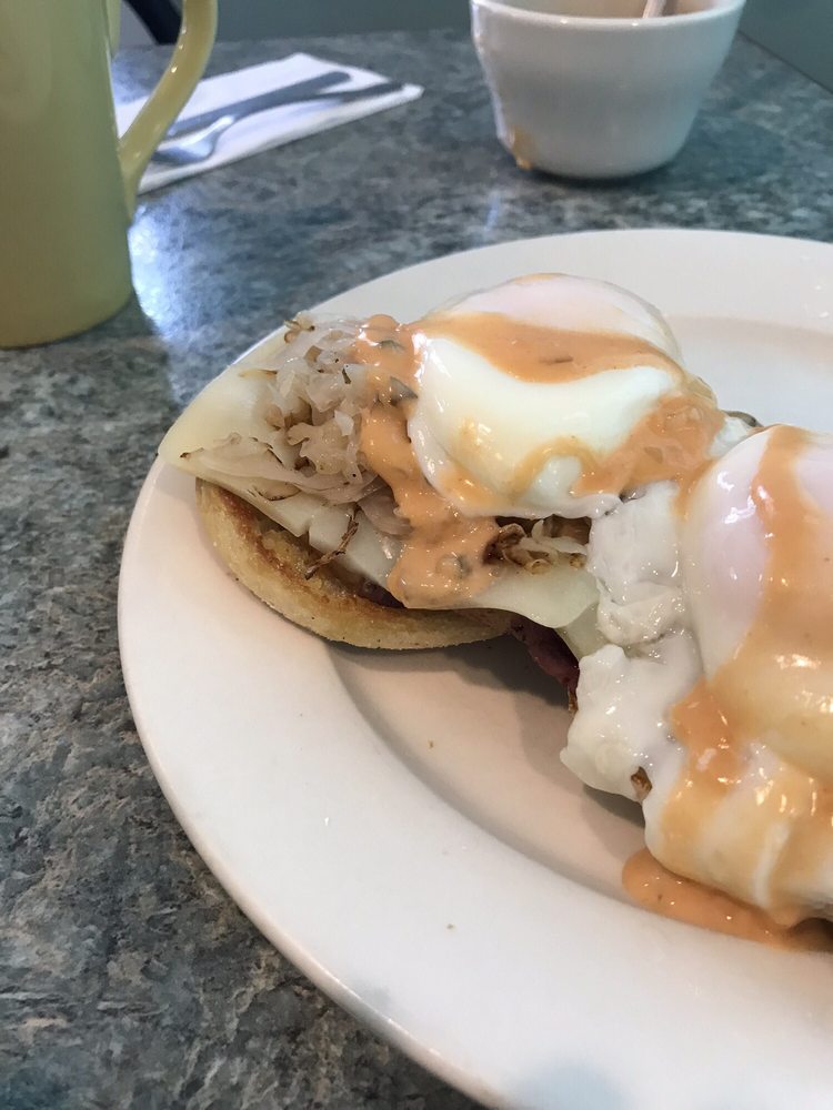 Charlies Homestyle Diner 600 Daniel Webster Hwy, Merrimack