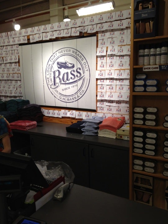 Bass Factory Outlet 4 Settlers' Green, Route 16 Bldg. A20, North Conway