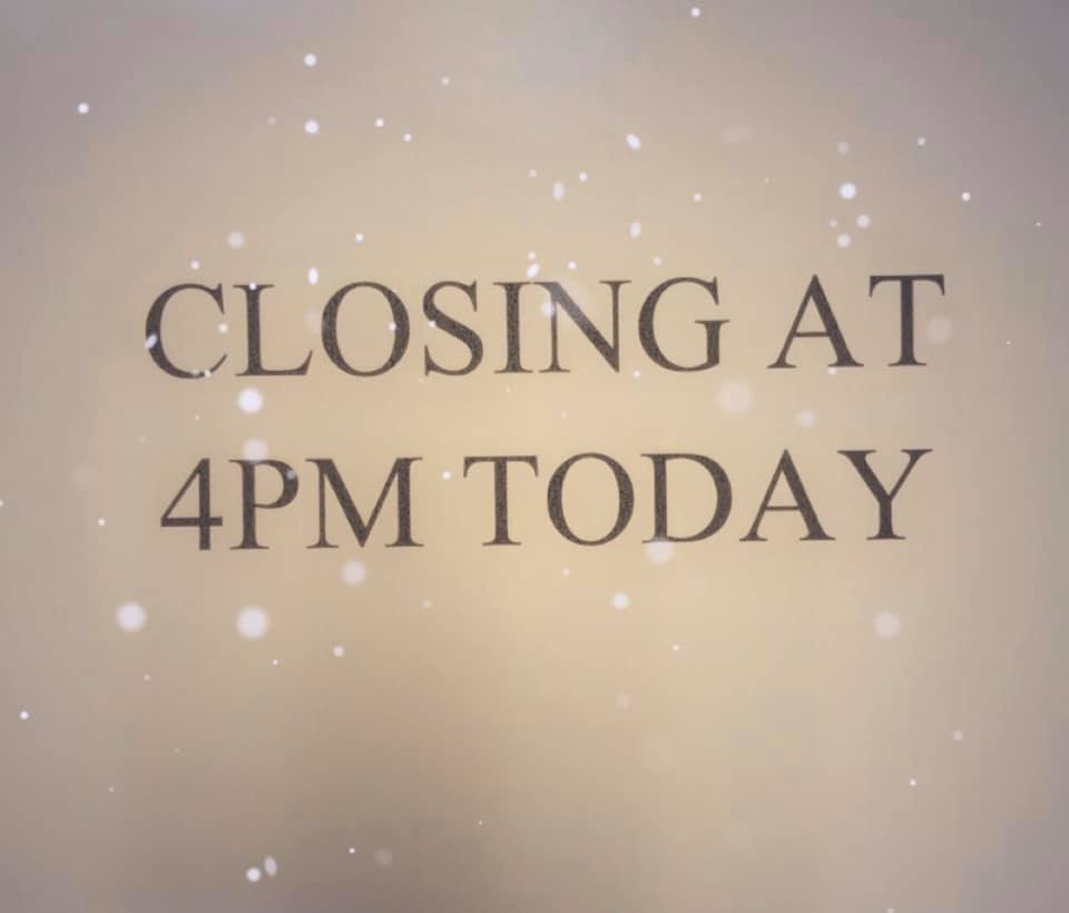 It's My Girlfriends Consignment Boutique LLC Eastern Slope Inn, 2760 White Mountain Highway(Rt 16, North Conway