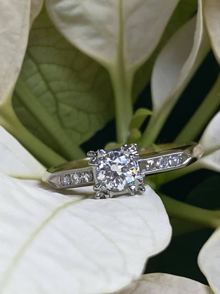 Jewelry by Timothy W. Psaledakis & Friends 26 Norcross Cir #13, North Conway