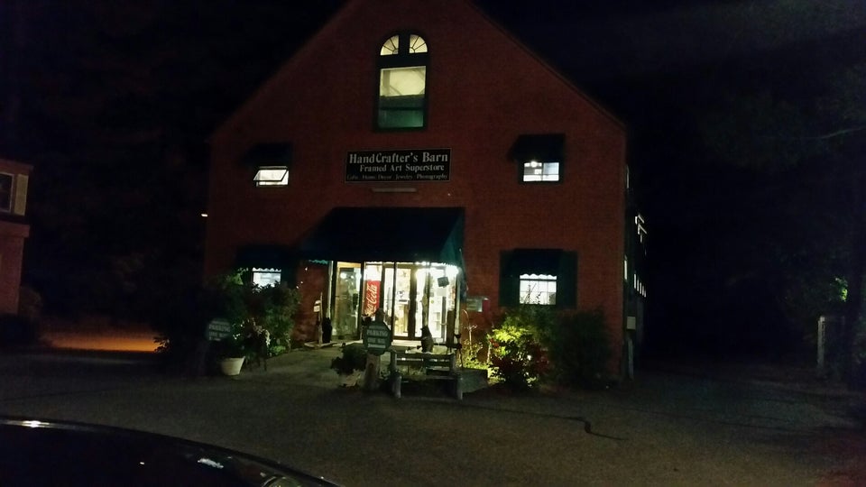 Hand Crafters Barn 2473 White Mountain Hwy, North Conway