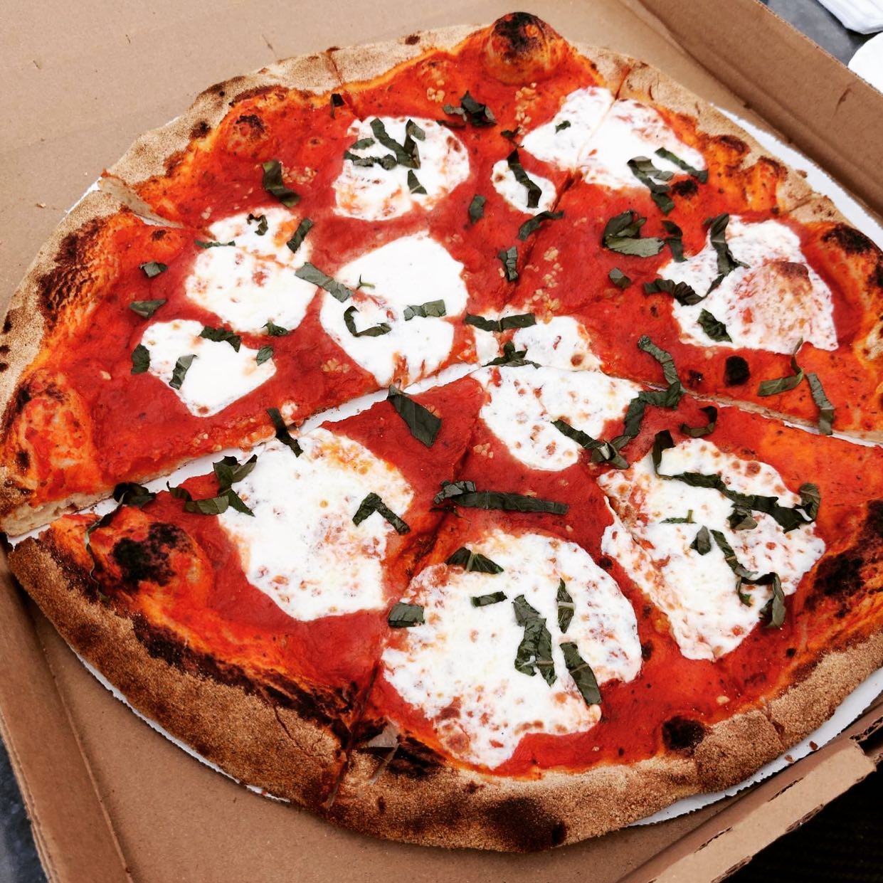 Balducci's Wood Fired Pizza 419 S Broadway, Salem