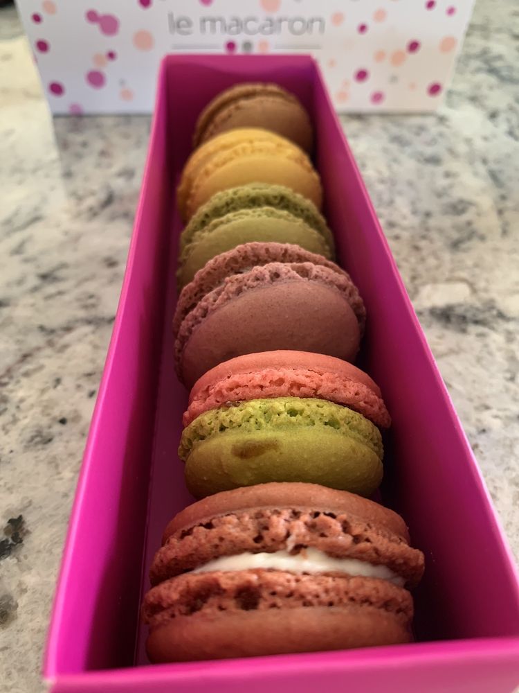 Le Macaron 55 Range Rd, Windham