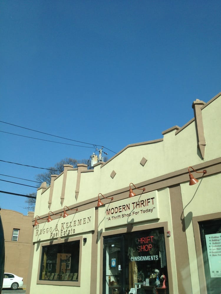 Browse Consignment 129 Queen Anne Rd, Bogota