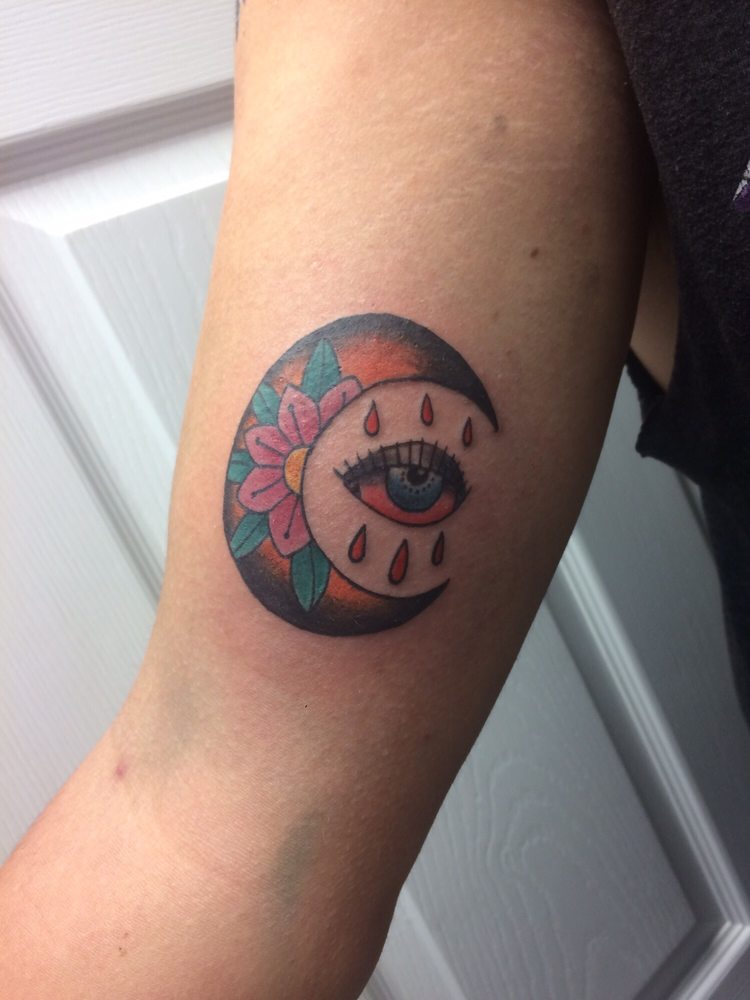 Watercolor iris sleeve in progress by Amber  Looking Glass Tattoos in Brick  NJ  Tatuajes bonitos Tatuajes Bonito