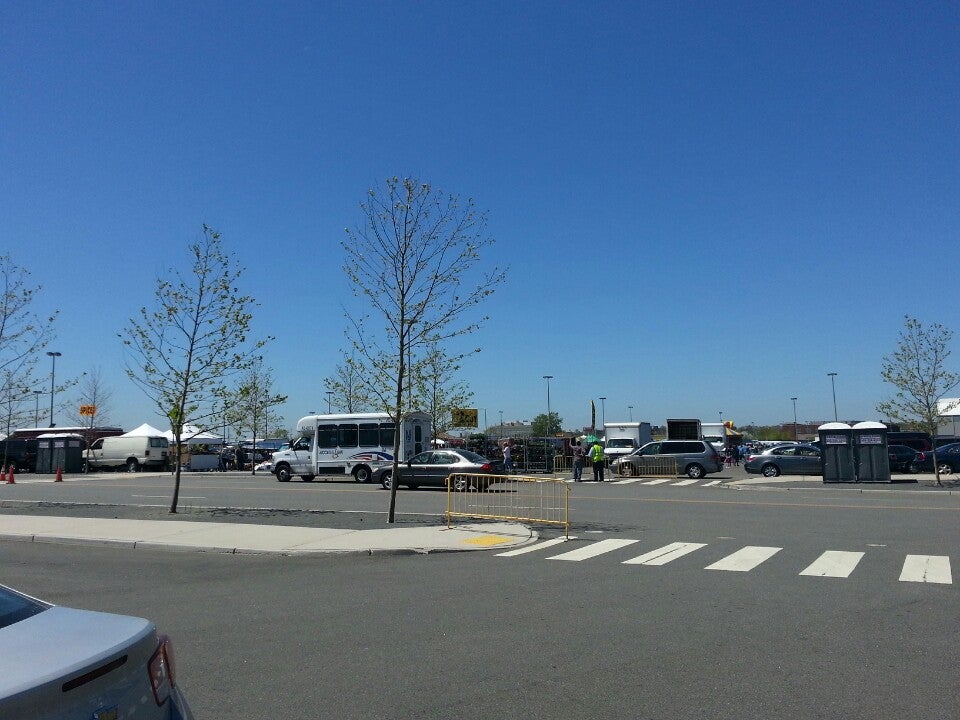 New Meadowlands Market Lot J, Metlife Stadium, 102 New Jersey 120, East Rutherford