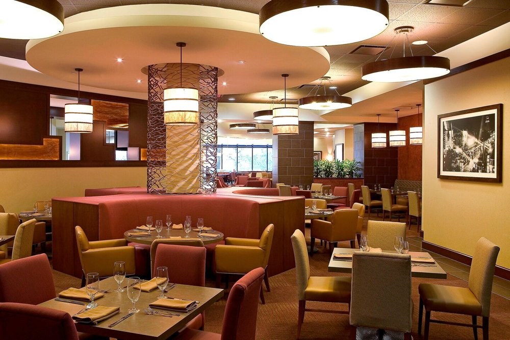 Sheraton Edison 125 Raritan Center Pkwy, Edison