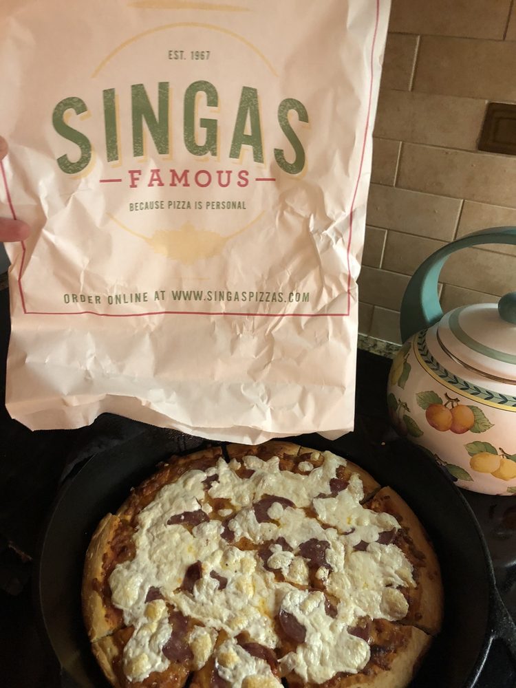 Singas Famous Pizza 1655-175 Oak Tree Rd, Edison
