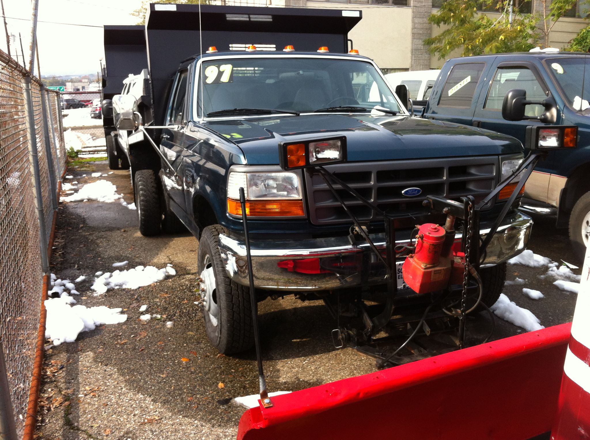 Scheuer Motor Sales Inc 285 US-46, Elmwood Park