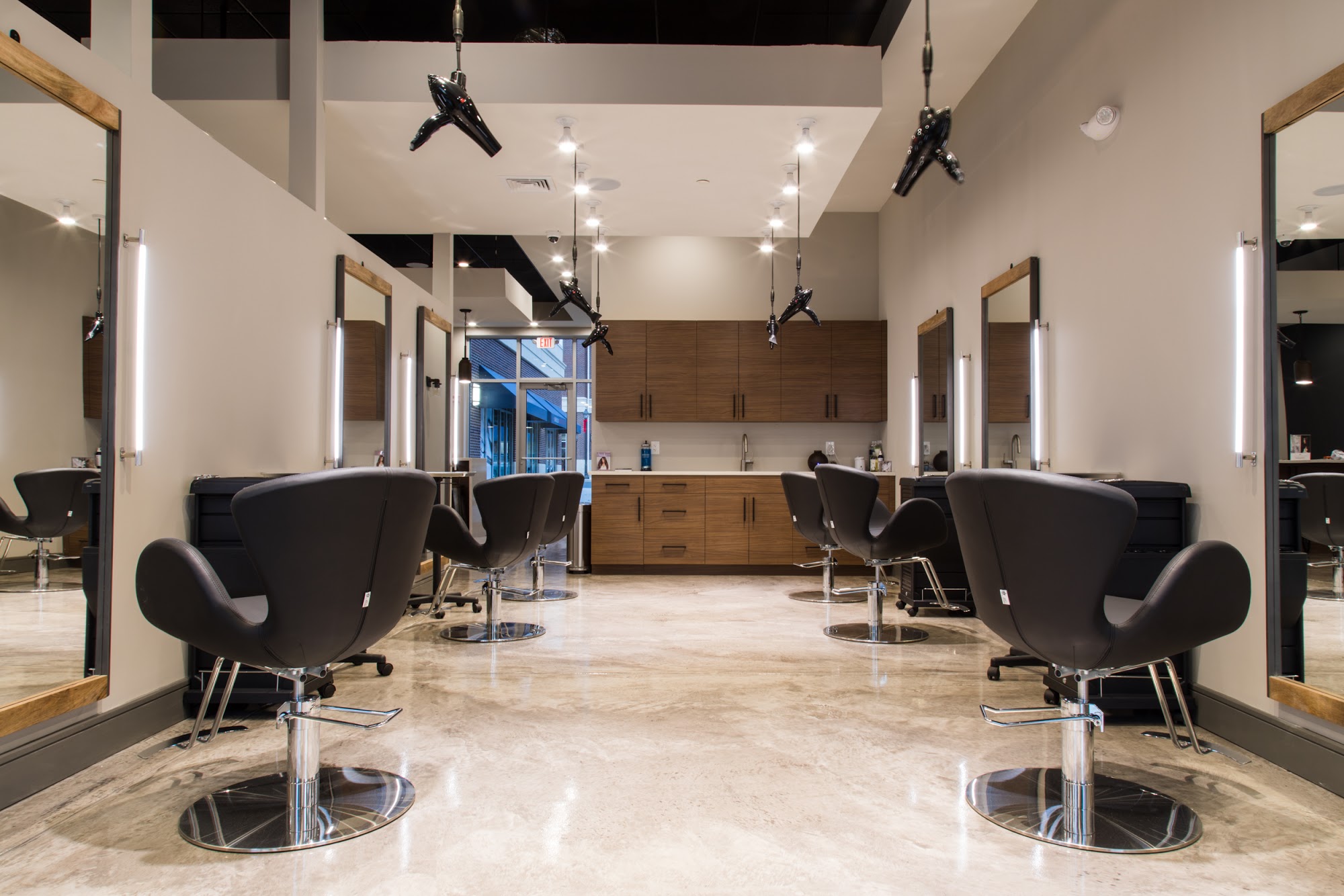 Hair Worx Salon + Beauty Bar