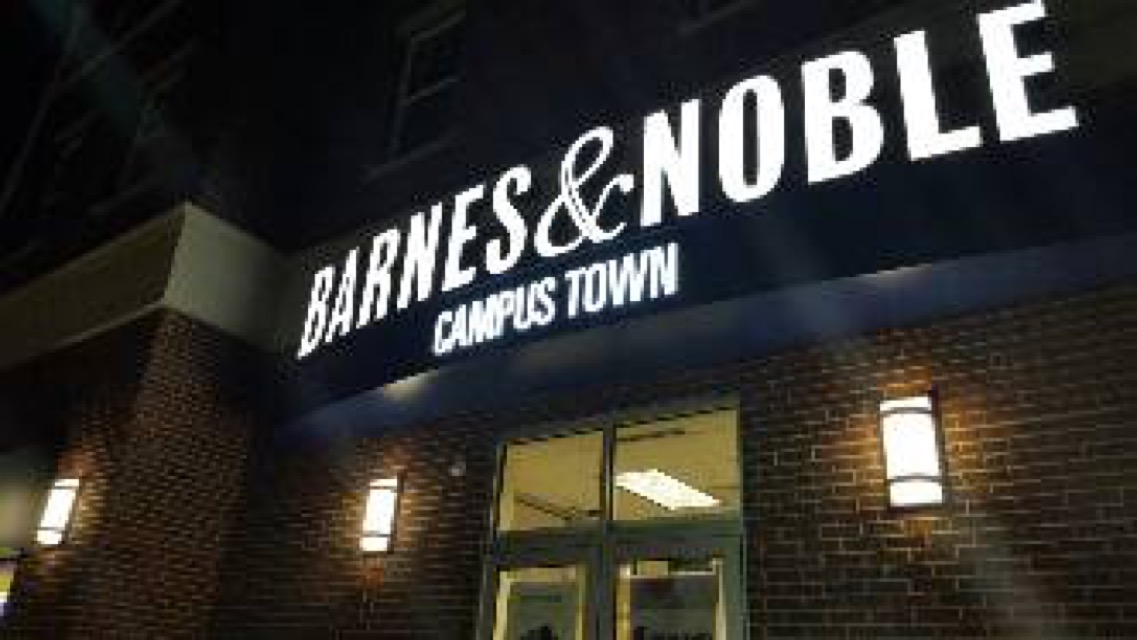 Barnes & Noble Campus Town