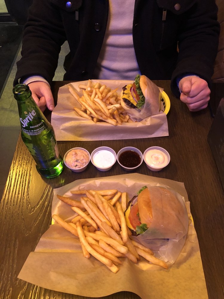 Garfield, NJ Restaurants Open for Takeout, Curbside Service and/or