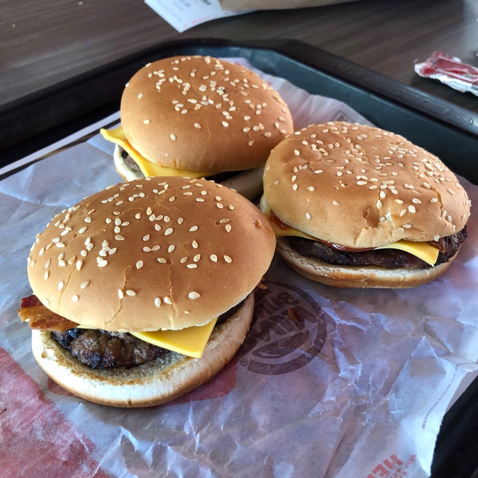 Hackensack, NJ Restaurants Open for Takeout, Curbside Service and/or